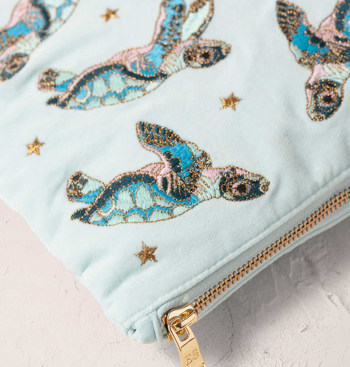 Baby Turtle Conservation Everyday Pouch