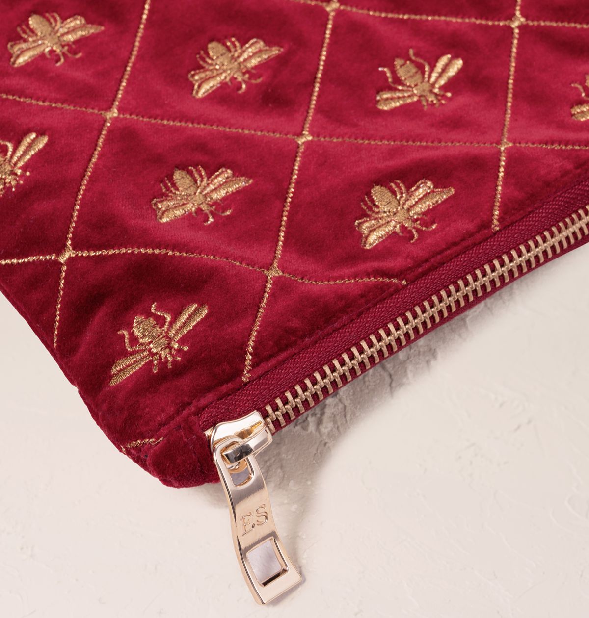 Bee Trellis Everyday Pouch