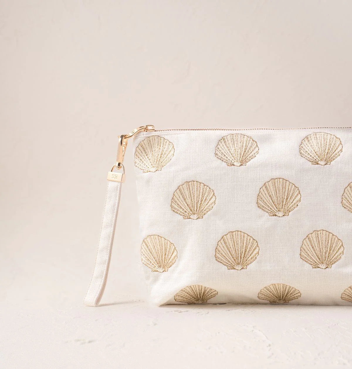 Shells Everyday Pouch