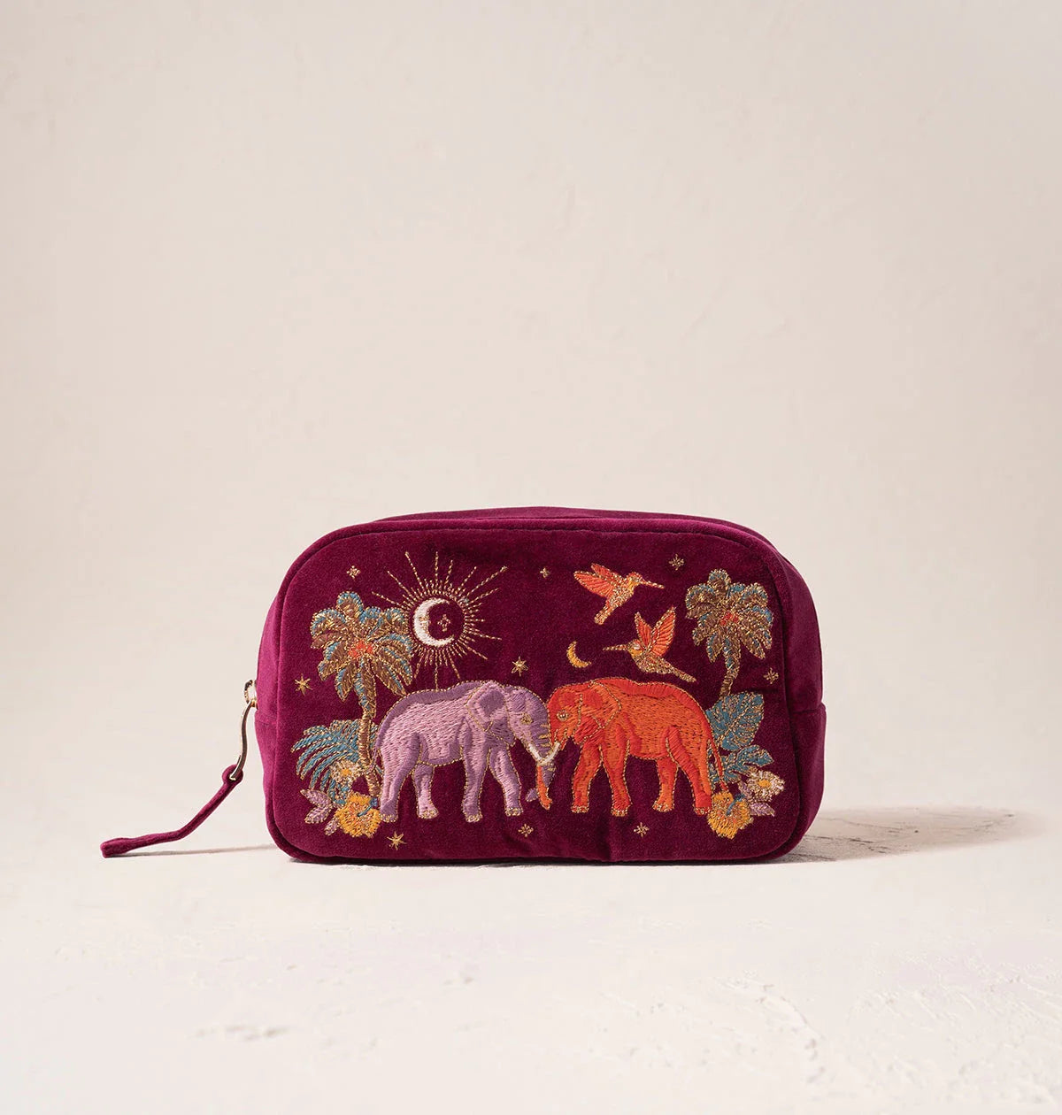 asian elephant print travel makeup bag Leather Funny African Wild Animals Makeup Pouch For Women With Zipper Portable Cosmetic Bags 8.3x3.6x5.3in : Beauty & Personal Care Xmas gift for women Elephant Travel Bag - Etsy