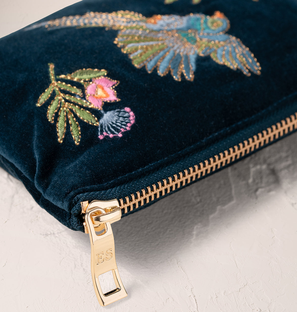 Flying Parrots Coin Purse