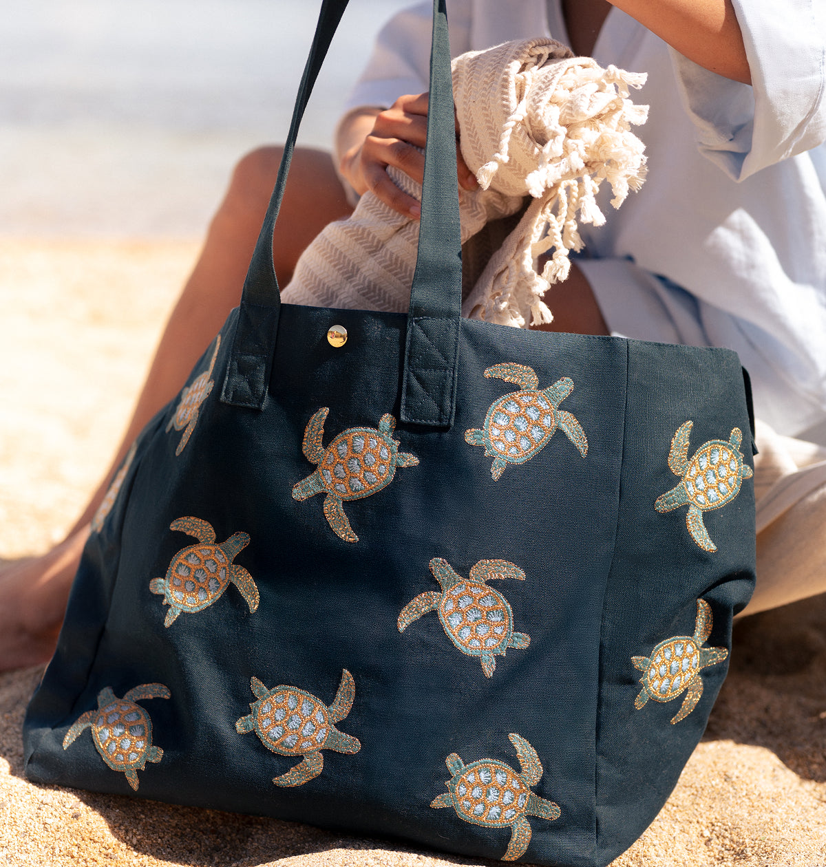 Turtle Conservation Carryall
