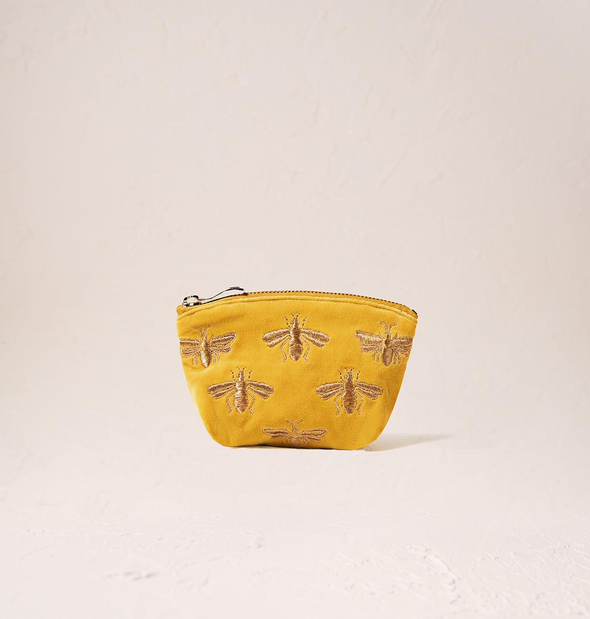 関税込【Elizabeth Scarlett】Honey Bee パスポート ホルダー Honey Bee Card Holder – Elizabeth Scarlett