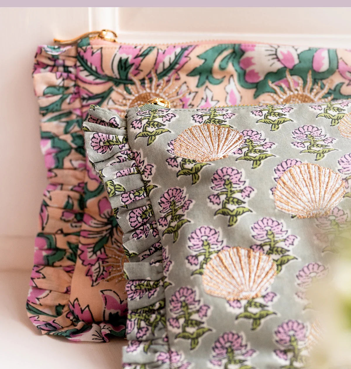 Shells Cotton Rebirth Frill Pouch