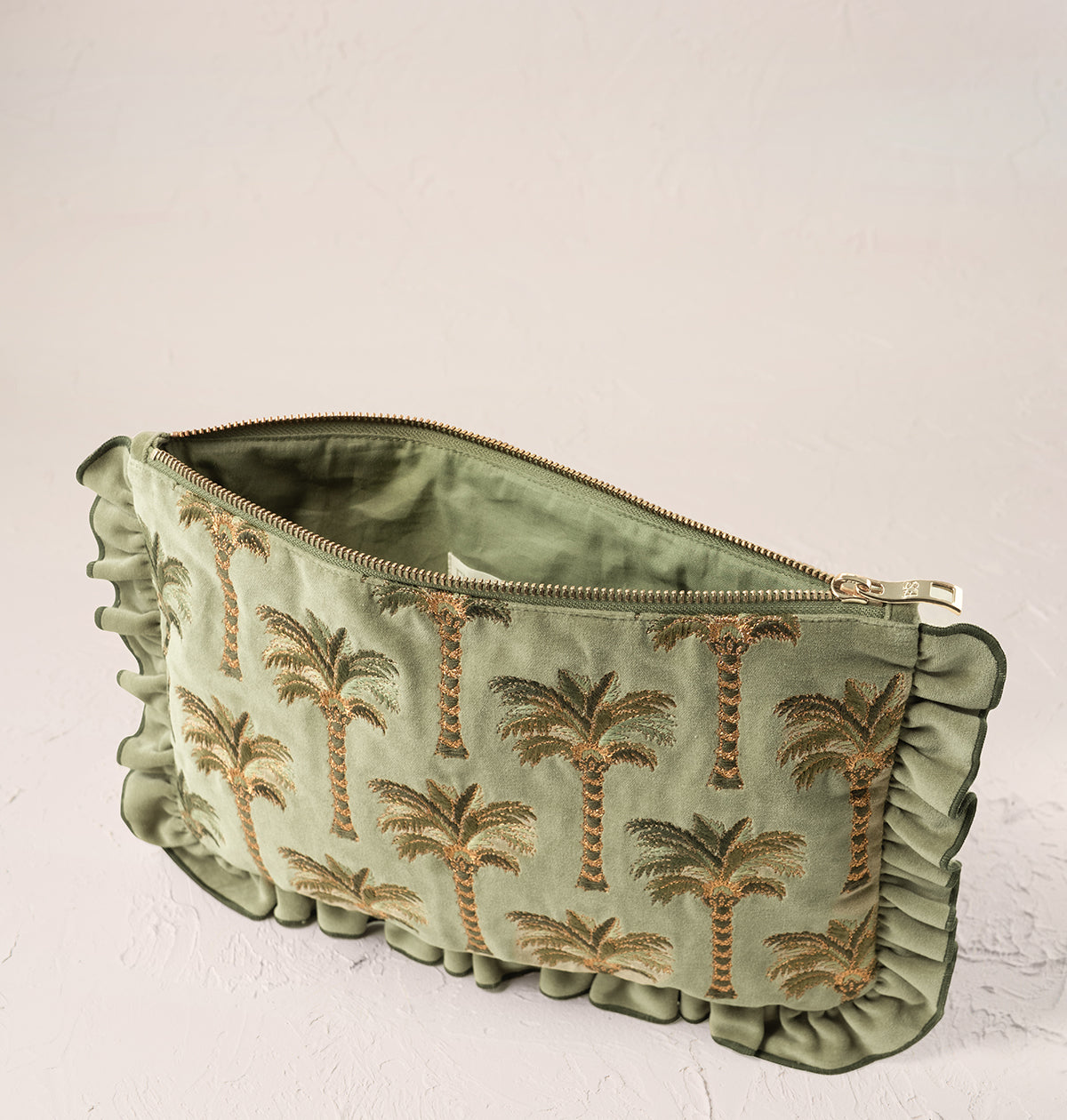 Palms Frill Pouch
