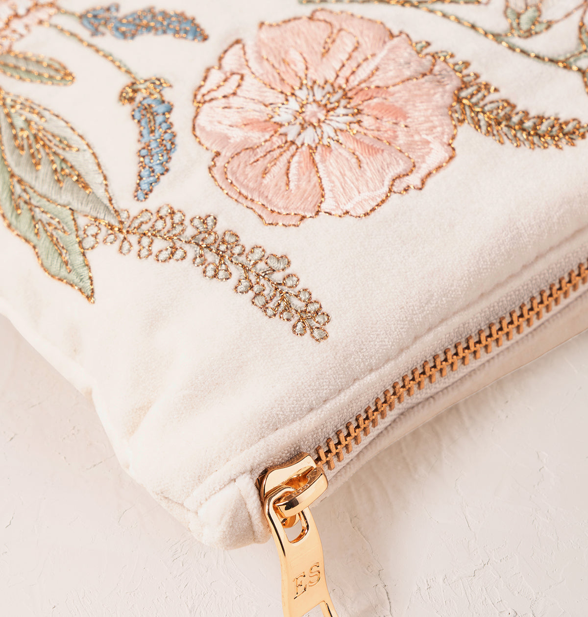 Pressed Flowers Mrs Everyday Pouch