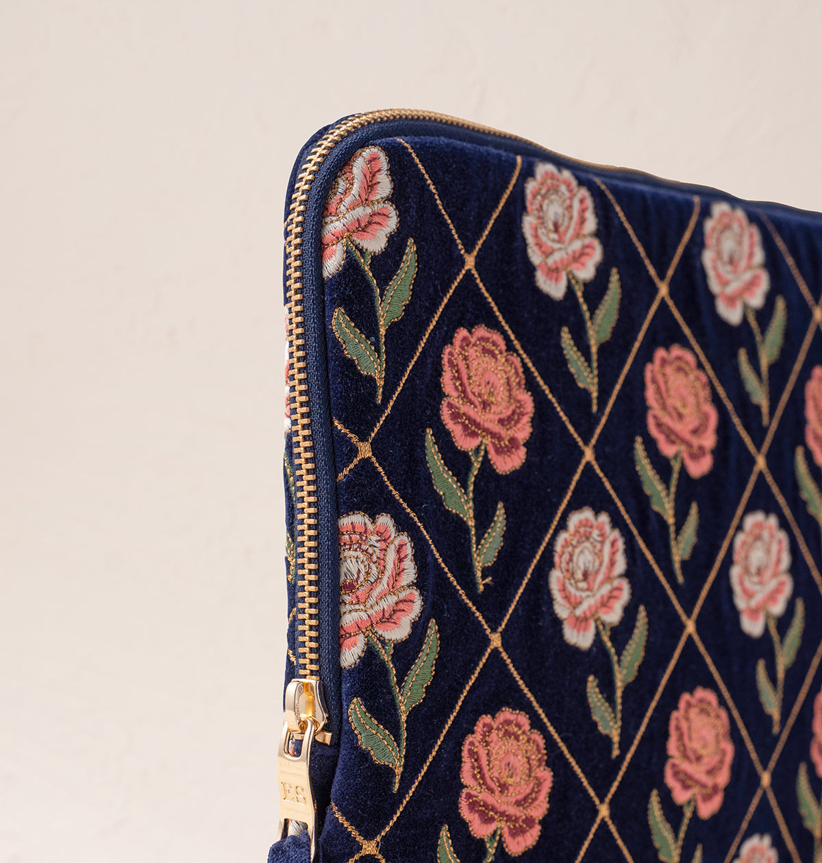 Rose Laptop Case Large