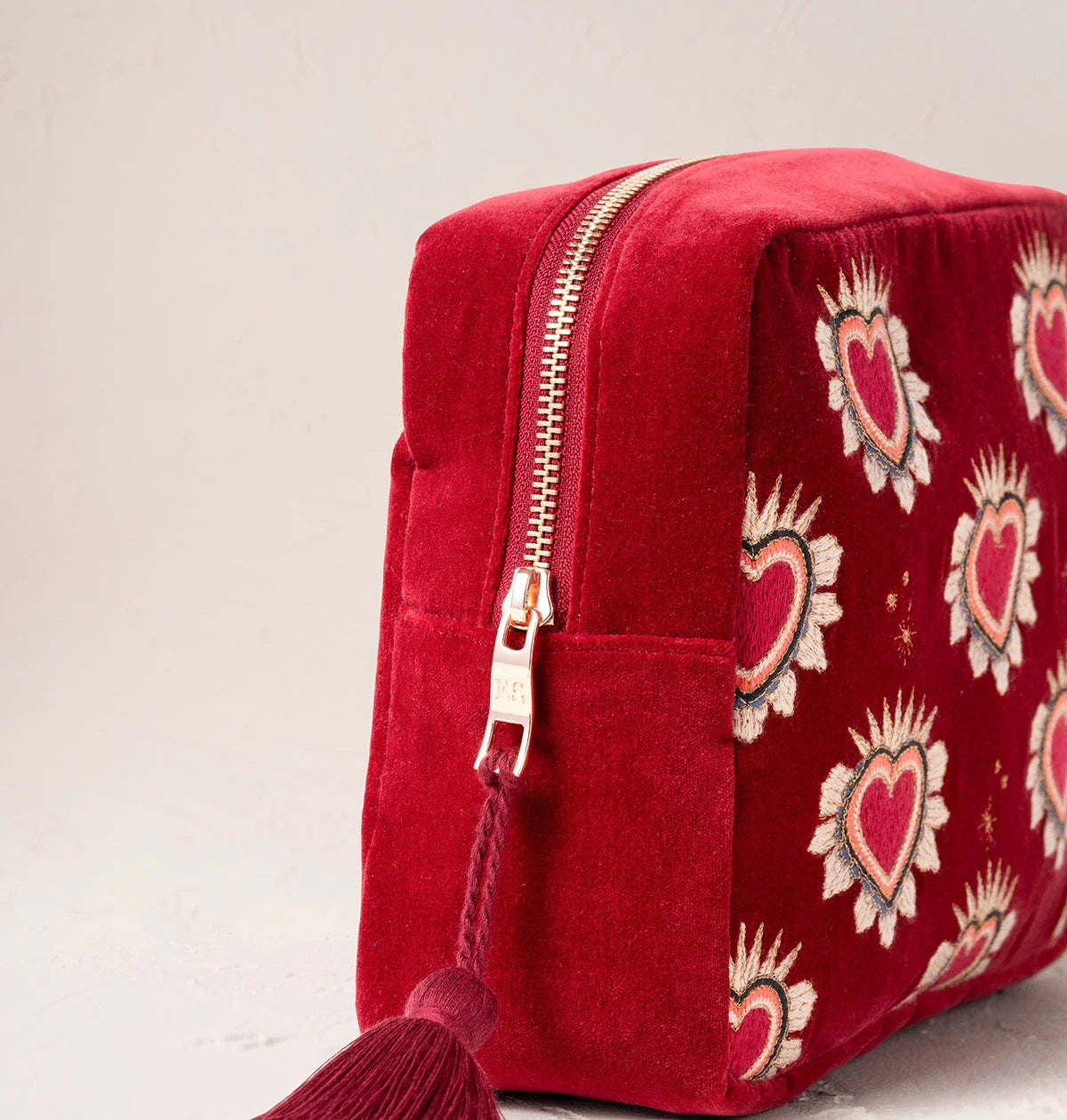 Enchanted Heart Scatter Wash Bag