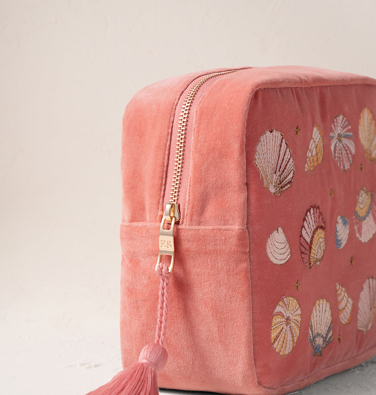 Seashell Wash Bag