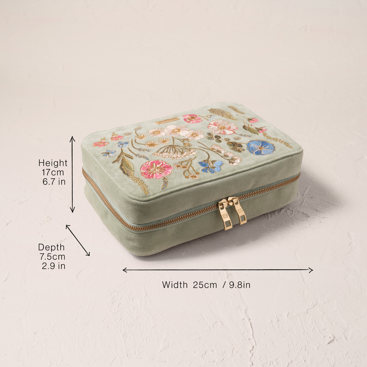 Pressed Flowers Hanging Wash Bag