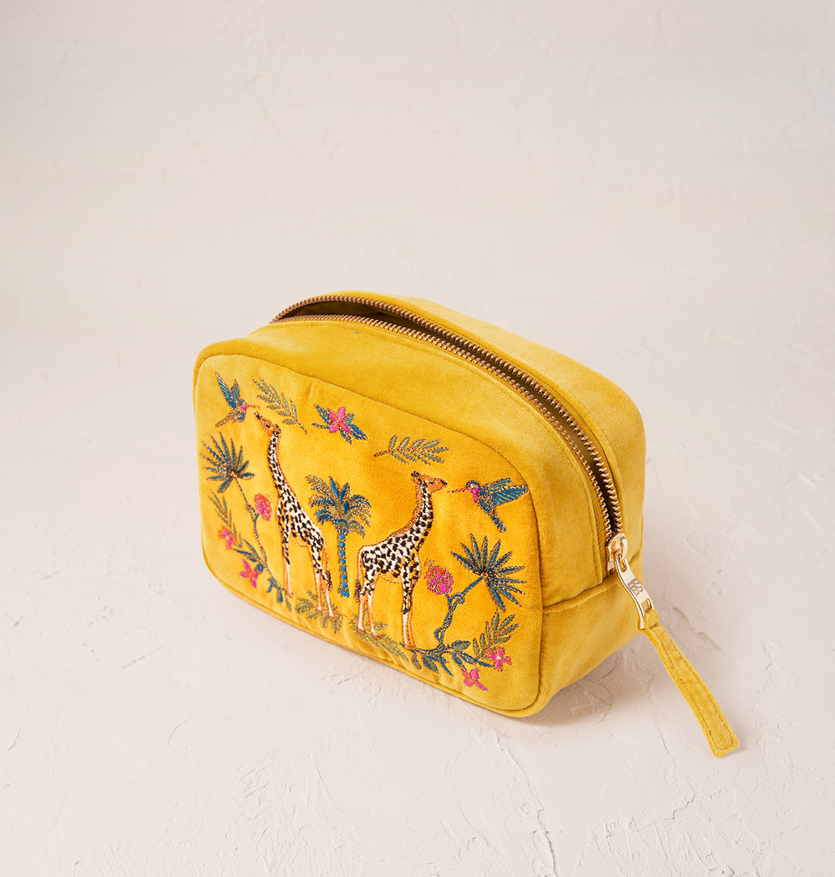 Wild Giraffe Palm Makeup Bag