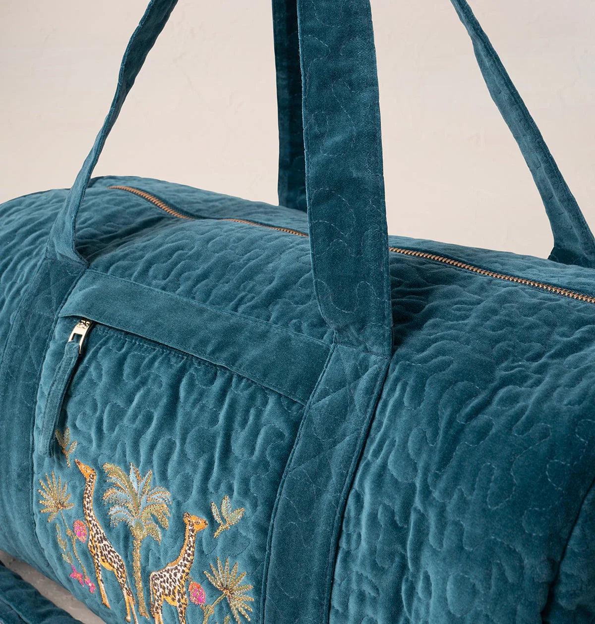 Wild Giraffe Palm Overnight Bag