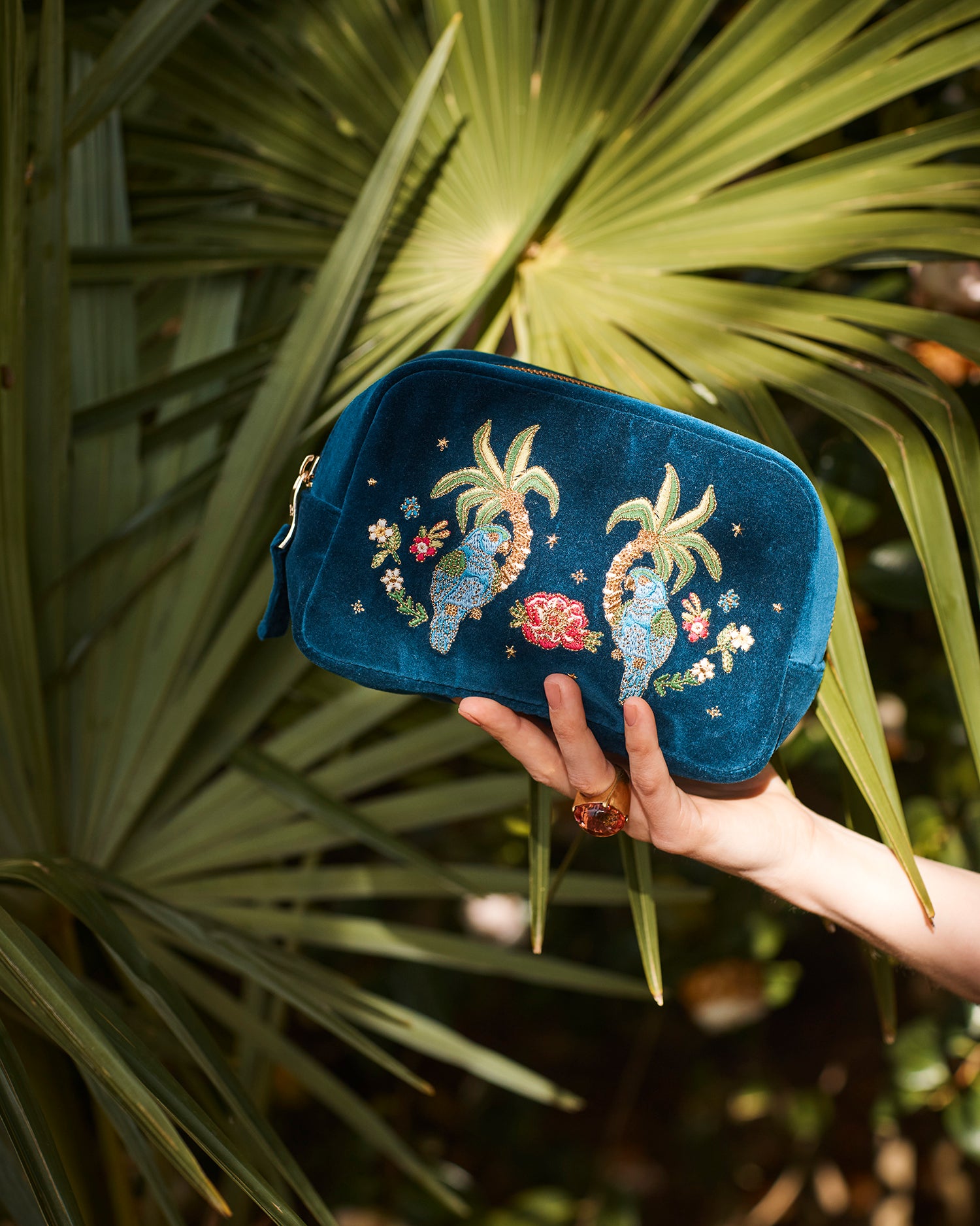 Tropical Parrot Makeup Bag – Elizabeth Scarlett