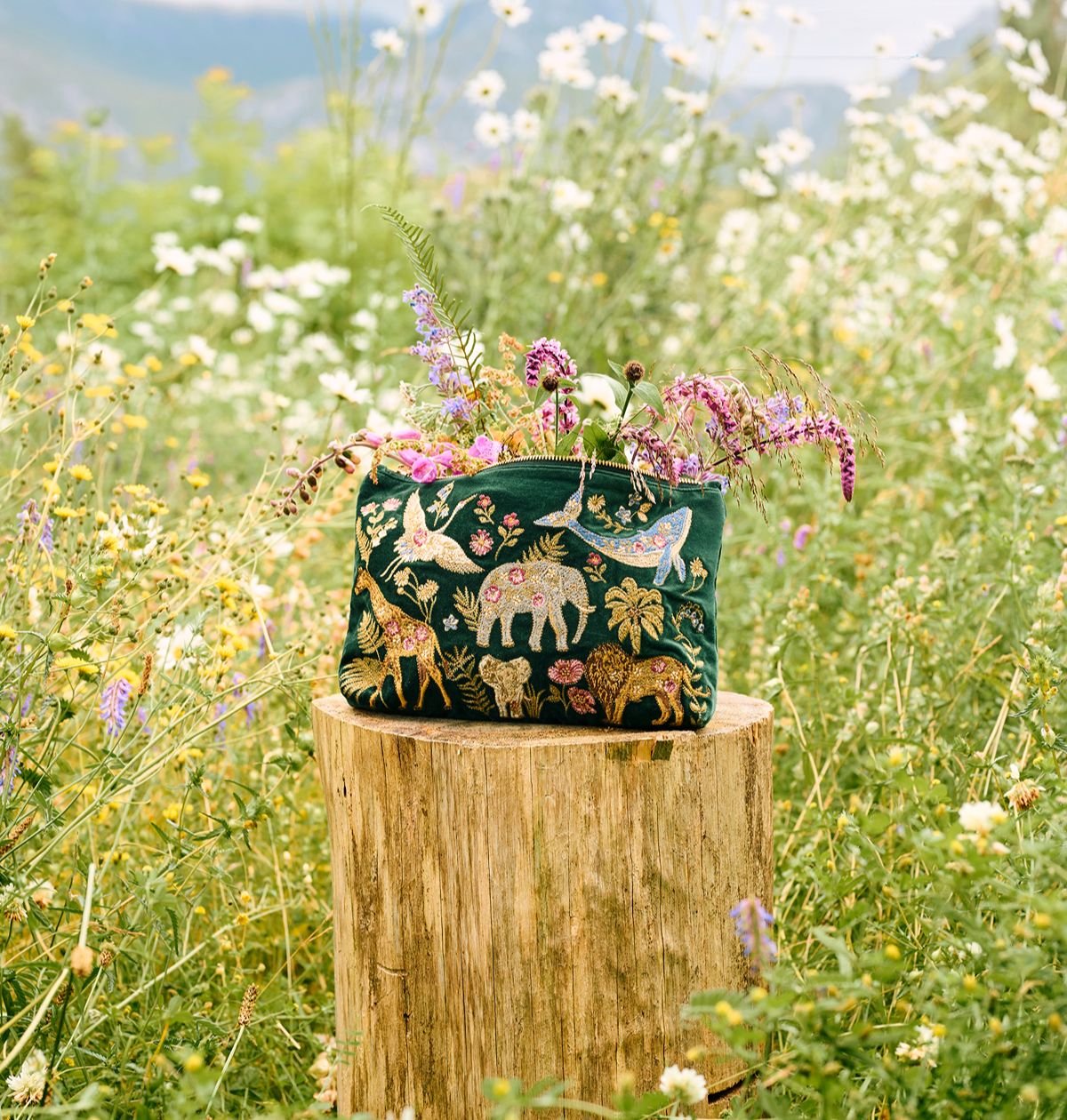 Wild Wonders Everyday Pouch