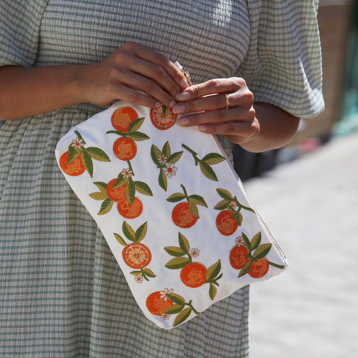 Elizabeth Scarlett オレンジブロッサムメイクアップバッグ Orange Blossom Makeup Bag – Elizabeth Scarlett