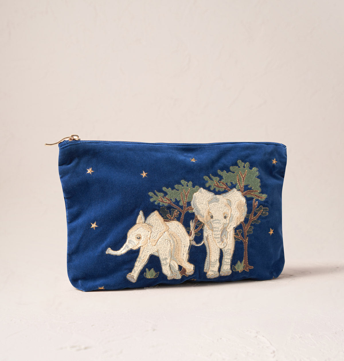 【送料関税込】Elizabeth Scarlett / Baby Elephant Makeup Bag Baby Elephant Conservation Makeup Bag – Elizabeth Scarlett