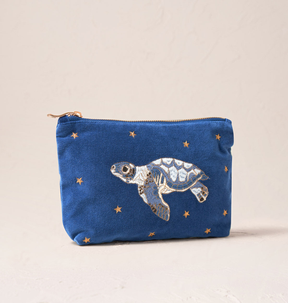【新品】Elizabeth Scarlett Turtle ポーチ Turtle Conservation Everyday Pouch – Elizabeth Scarlett