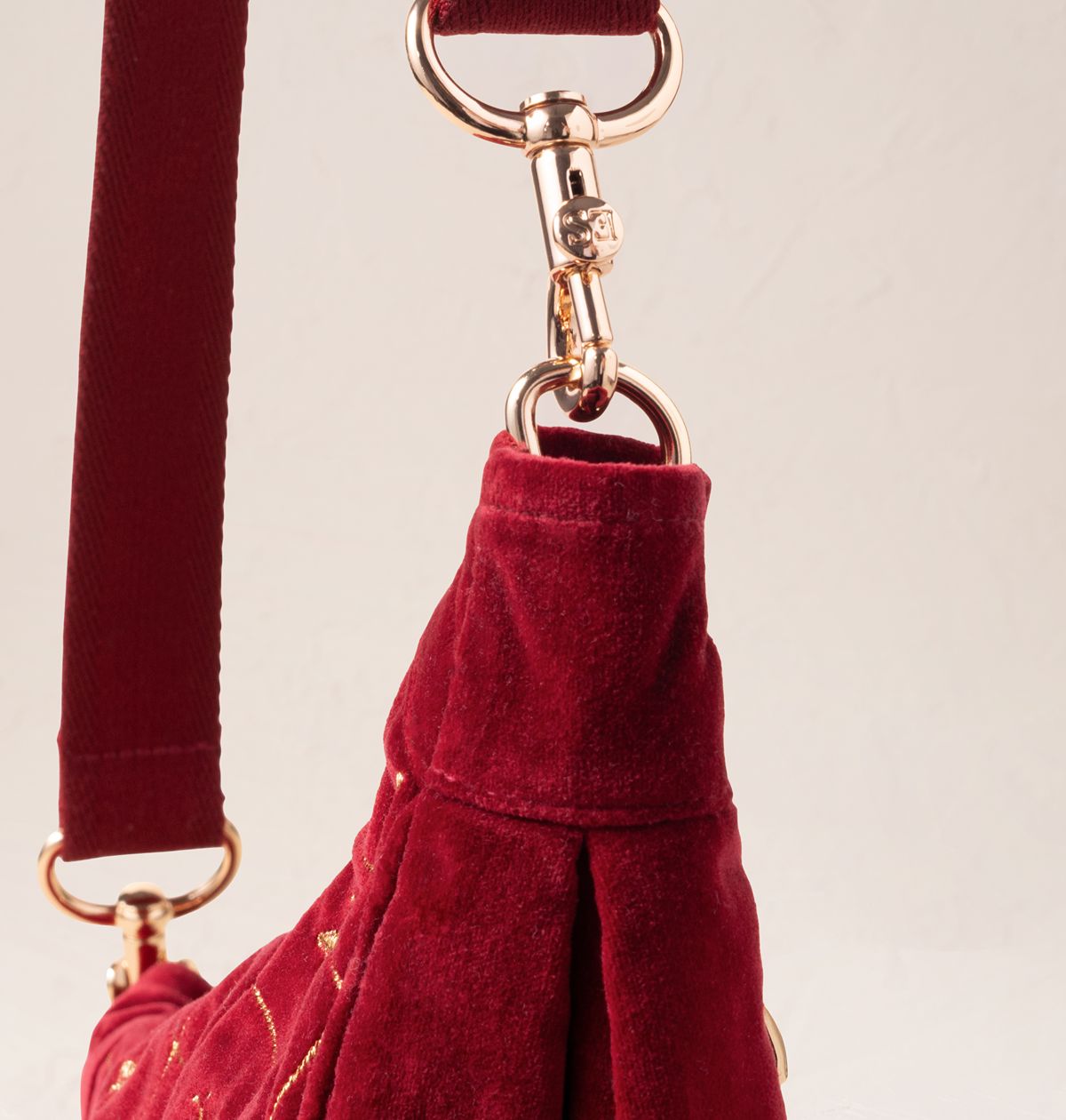 Bee Trellis Velvet Crossbody Sling Bag
