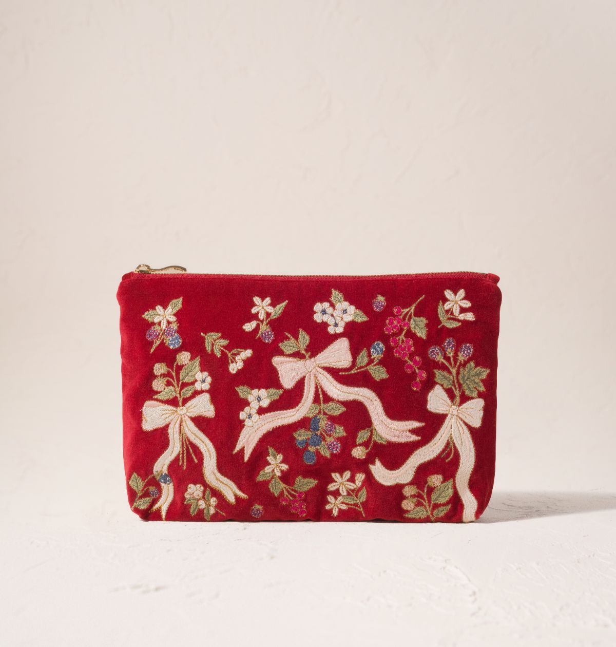 Berries & Bows Everyday Pouch