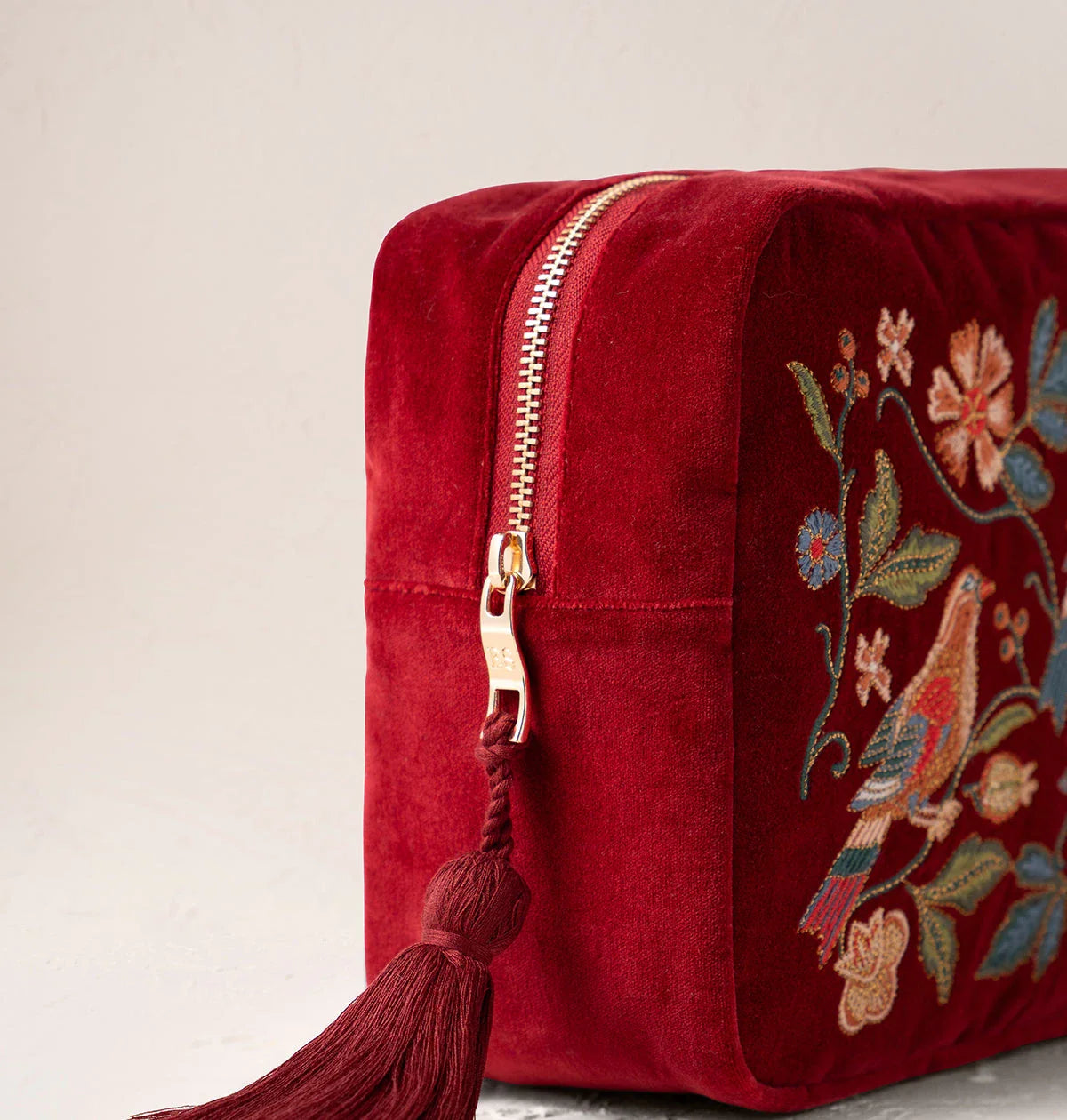 Botanical Birds Wash Bag