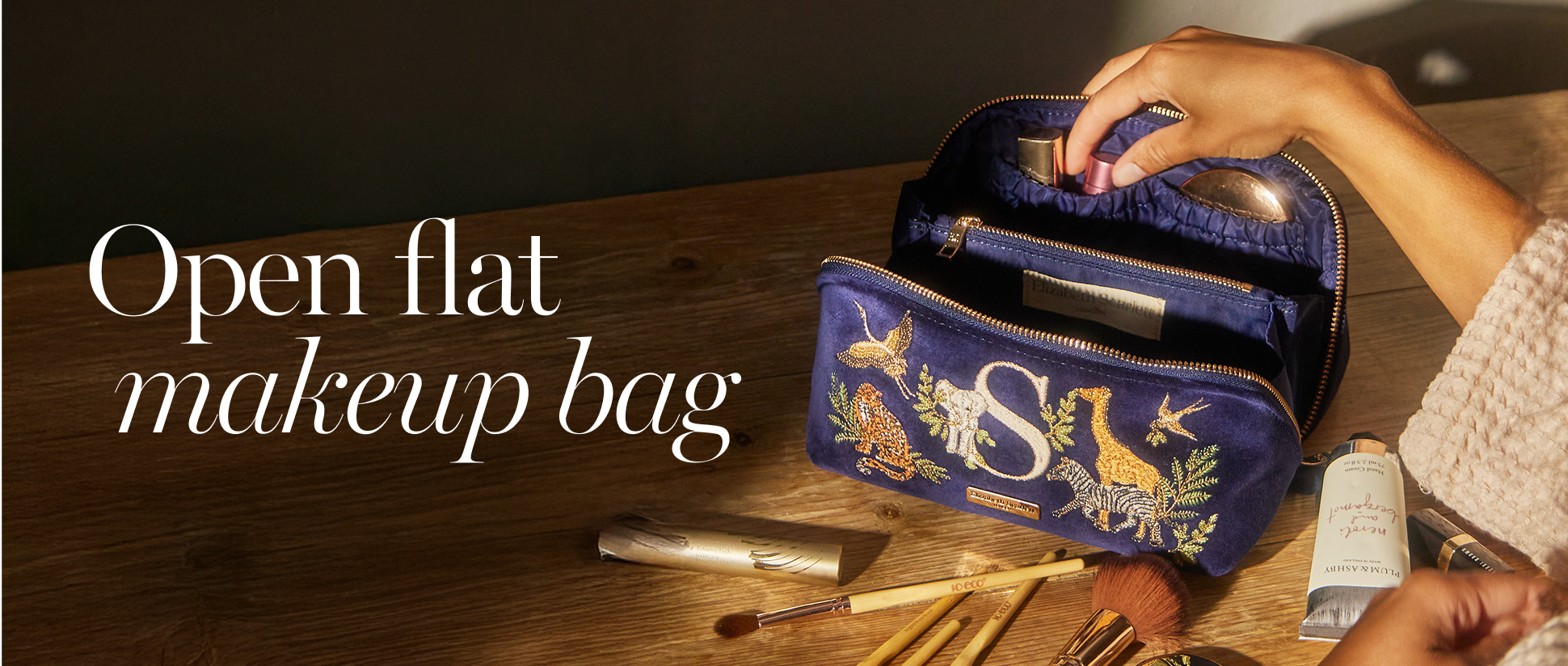 Elizabeth Scarlett Open Flat Makeup Bag | Official Store Elizabeth Scarlett Open Flat Makeup Bag | Official Store