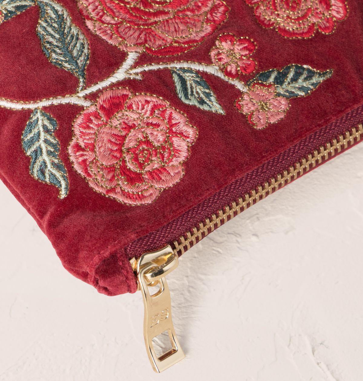 Camellia Romance Everyday Pouch