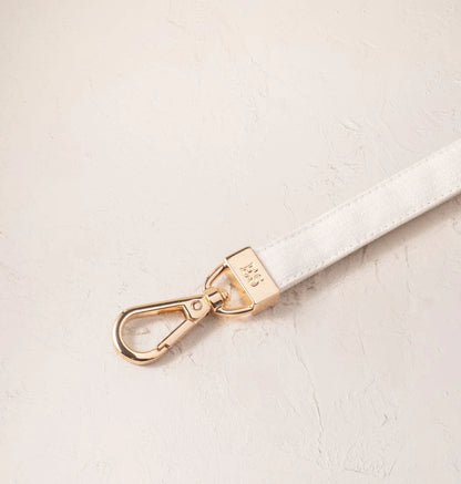 color_creamcanvas