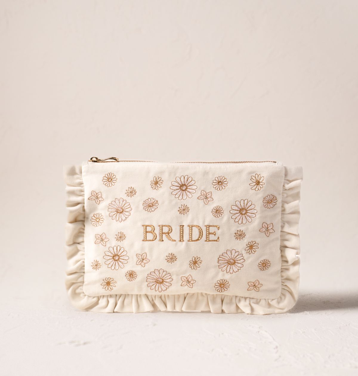 Daisy Dream Bride Frill Pouch