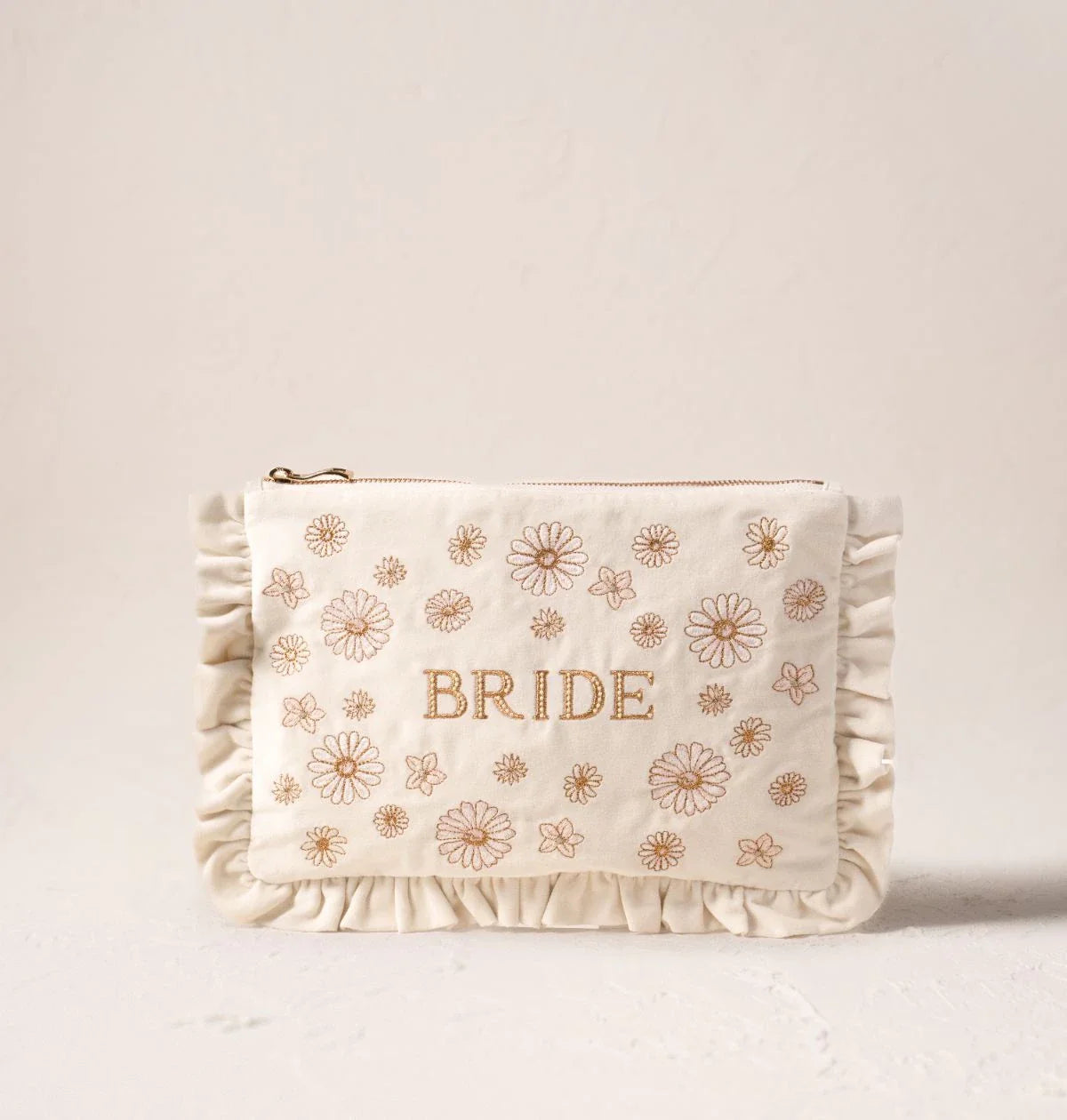 Daisy Dream Bride Frill Pouch