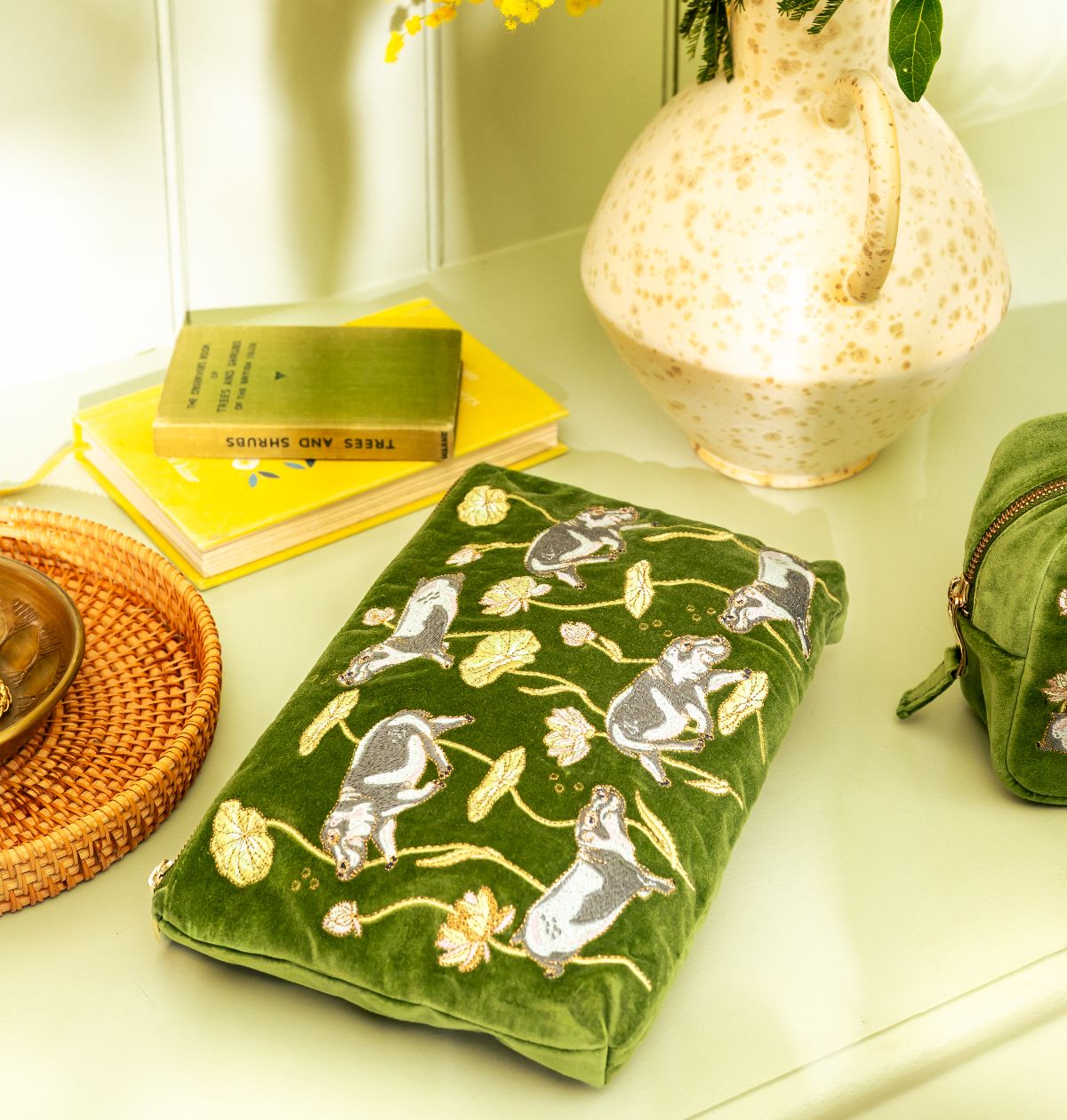 Hippos Everyday Pouch