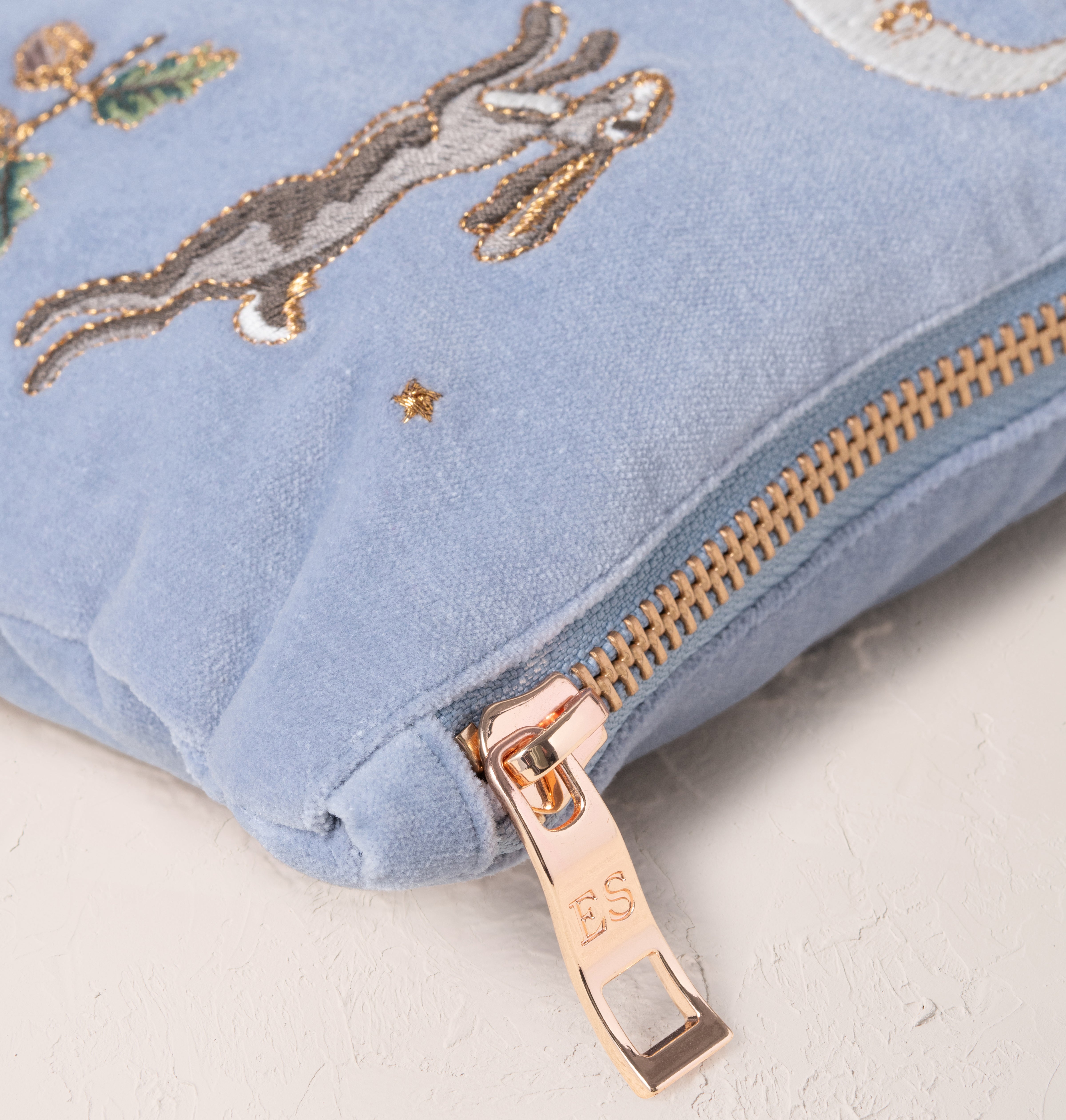 【Elizabeth Scarlett】Everyday pouch Orangutans Everyday Pouch – Elizabeth Scarlett