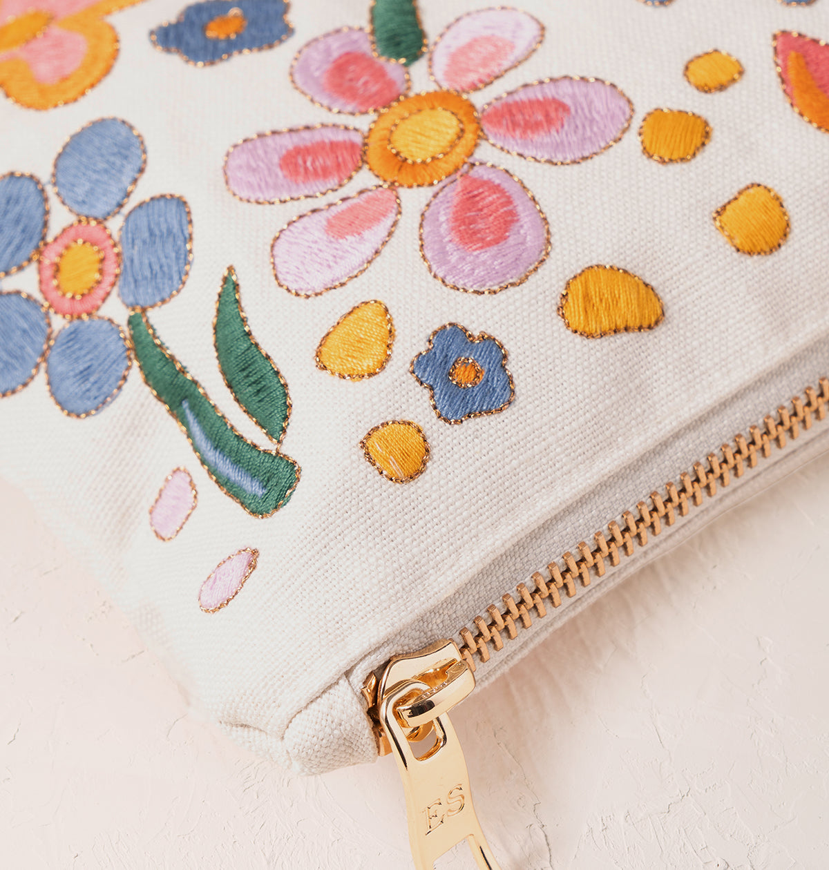 Flower Power Everyday Pouch – Elizabeth Scarlett