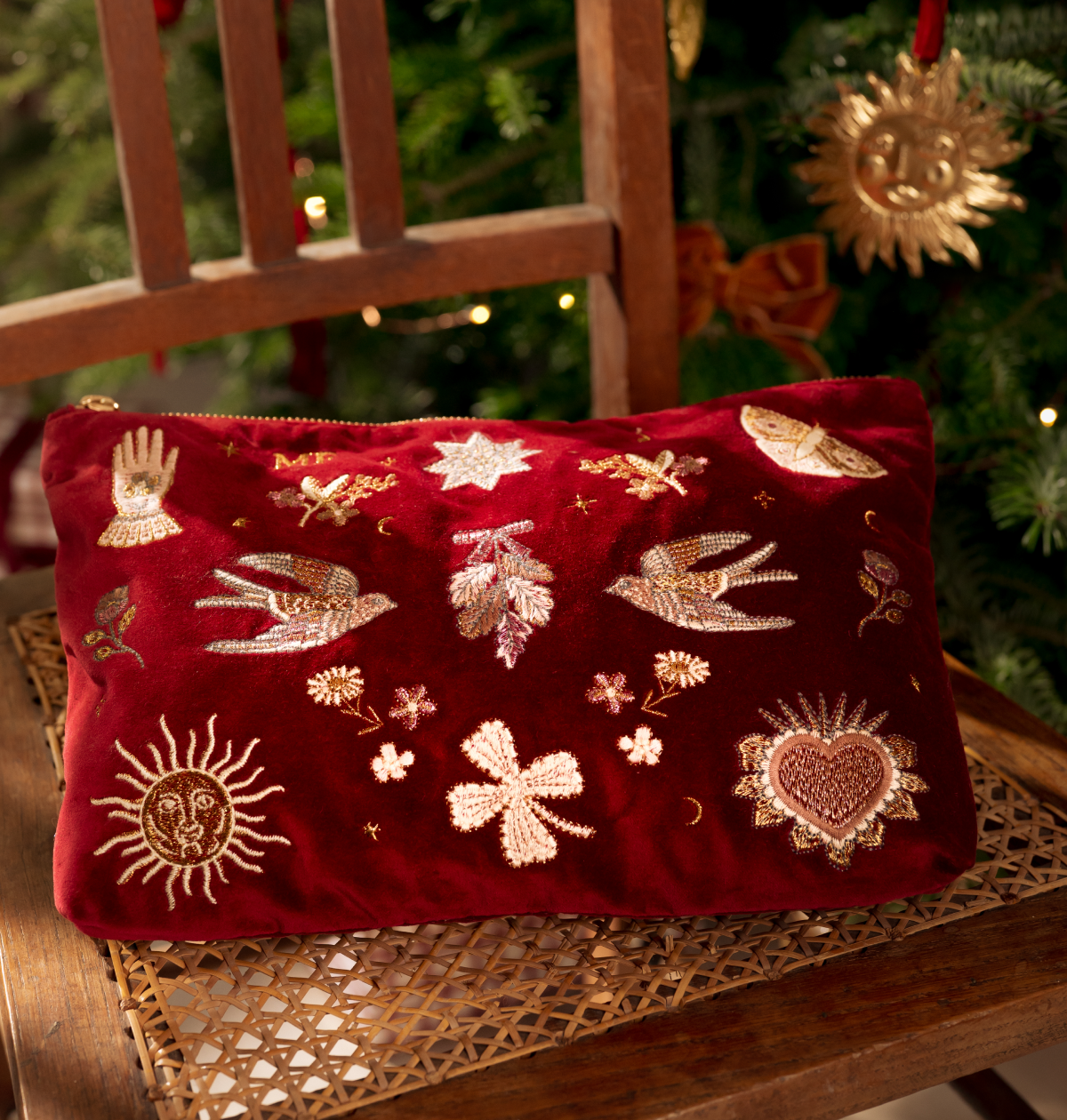 Golden Trinkets Everyday Pouch