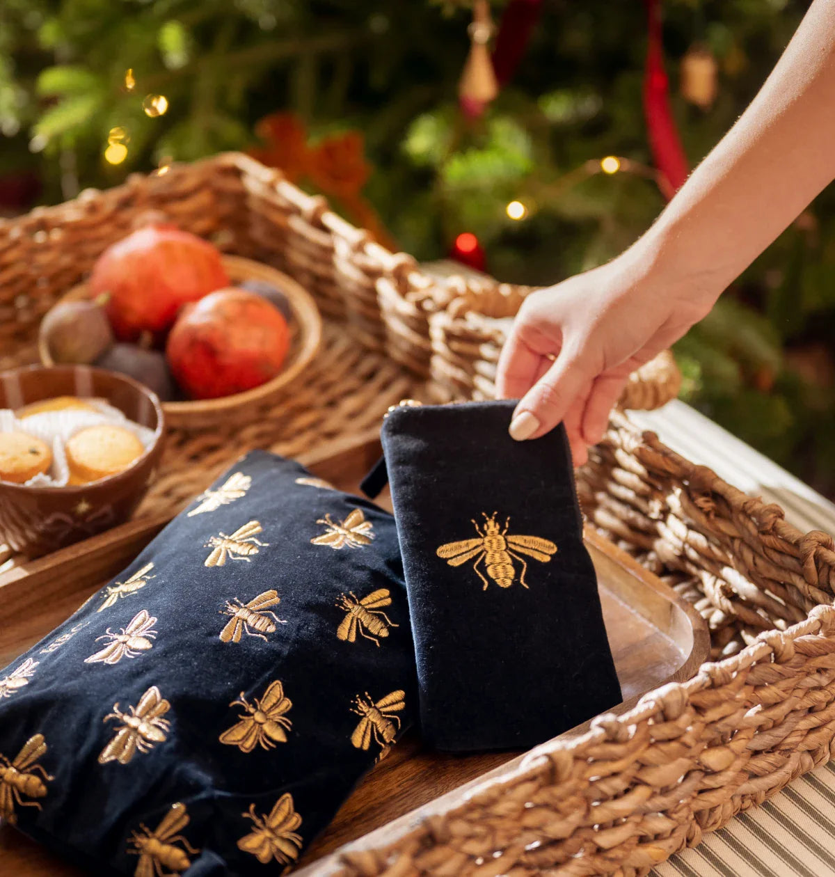 Honey Bee Glasses Case