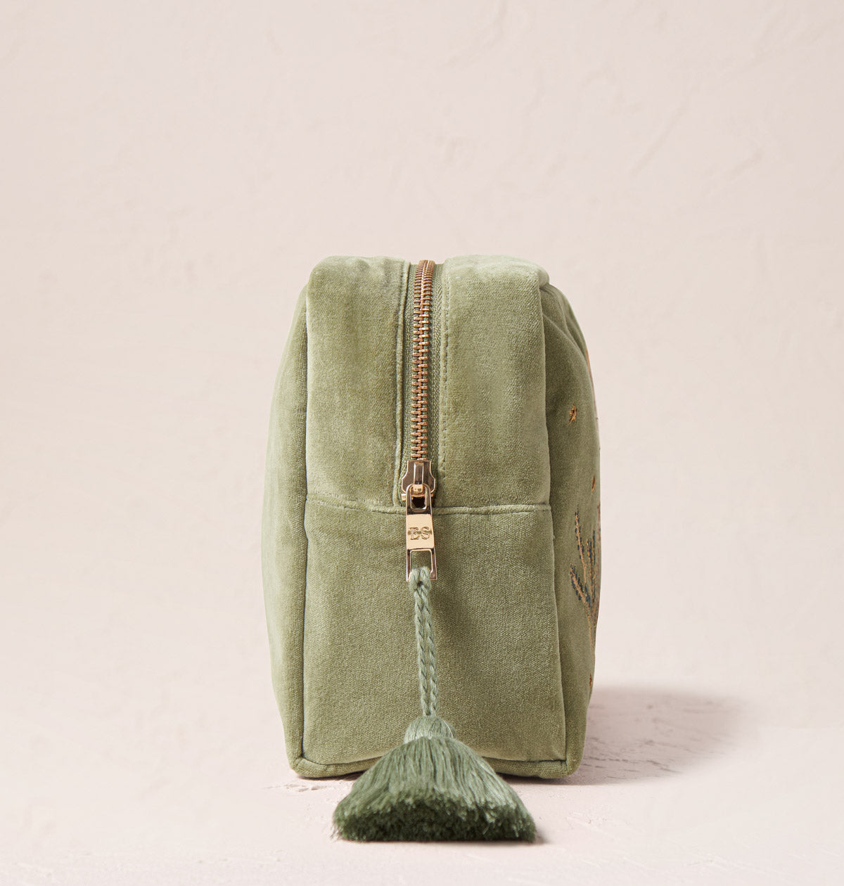 Giraffe Mother & Baby Wash bag – Elizabeth Scarlett