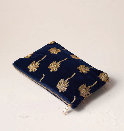 color_navy
