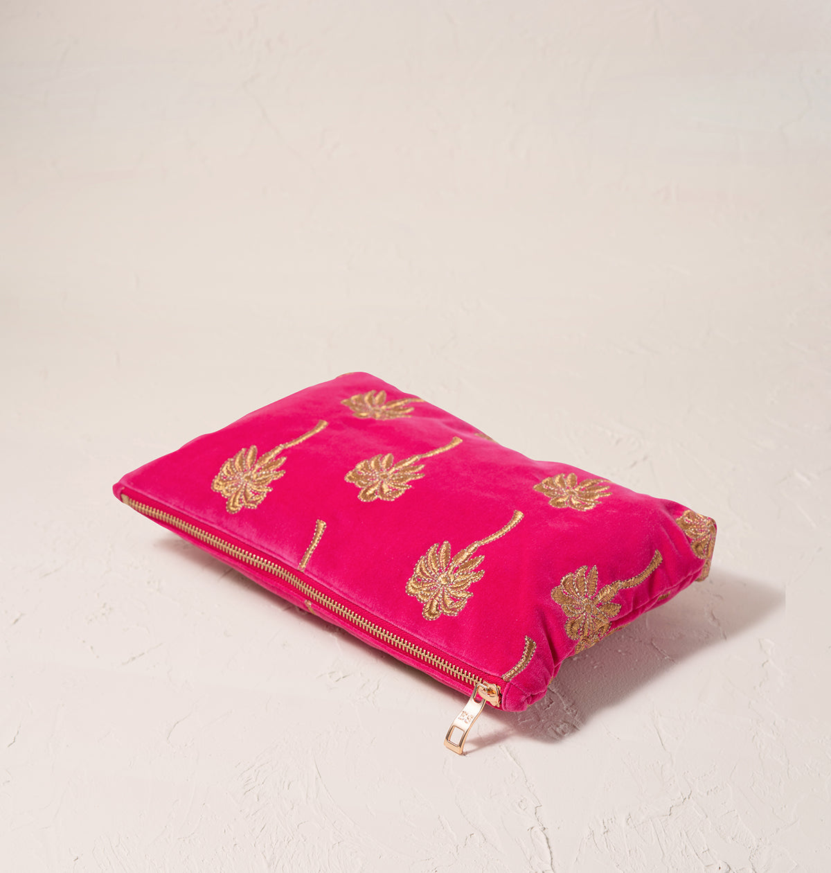 Gold Palm Everyday Pouch – Elizabeth Scarlett