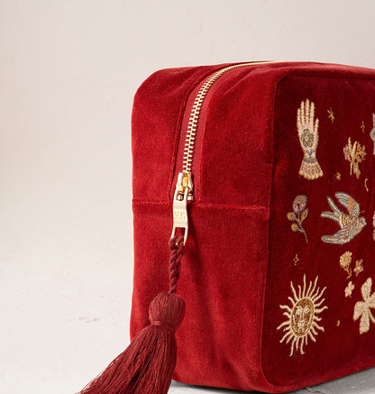 Golden Trinkets Wash Bag