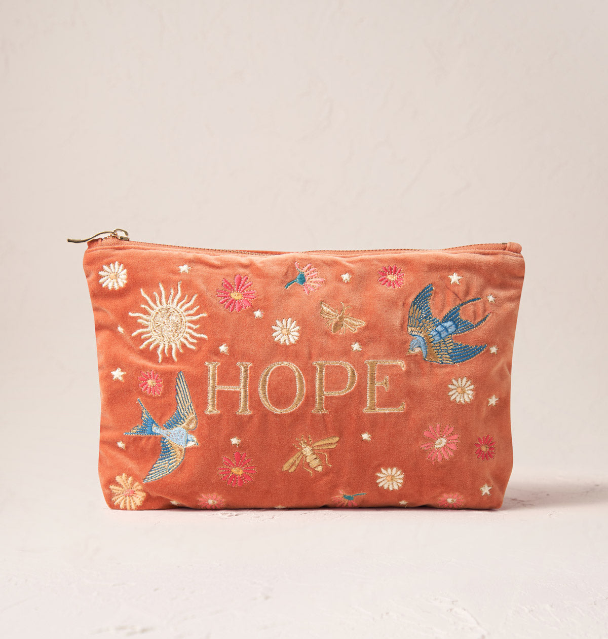 Give Hope Everyday Pouch