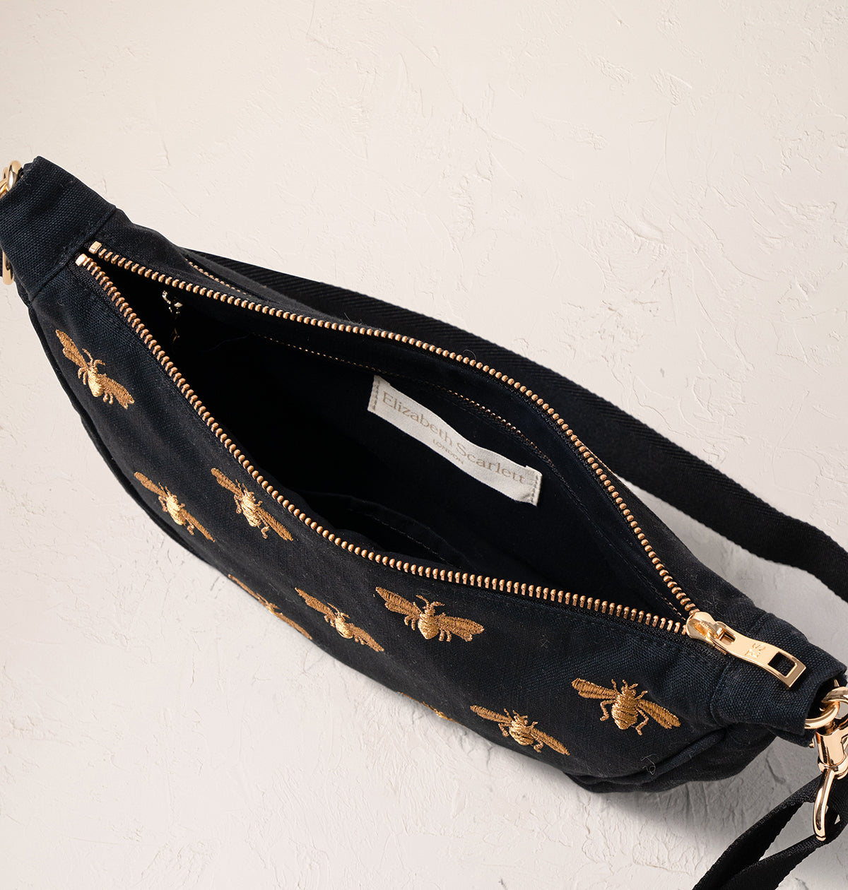 【Elizabeth Scarlett】Bee ポーチ＆ストラップ Elizabeth Scarlett Embroidered Honey Bee Print Accessories