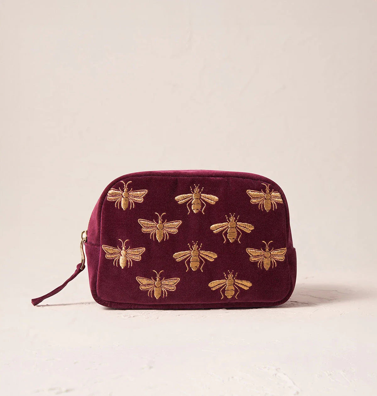 Elizabeth Scarlett Honey Bee Makeup Bag