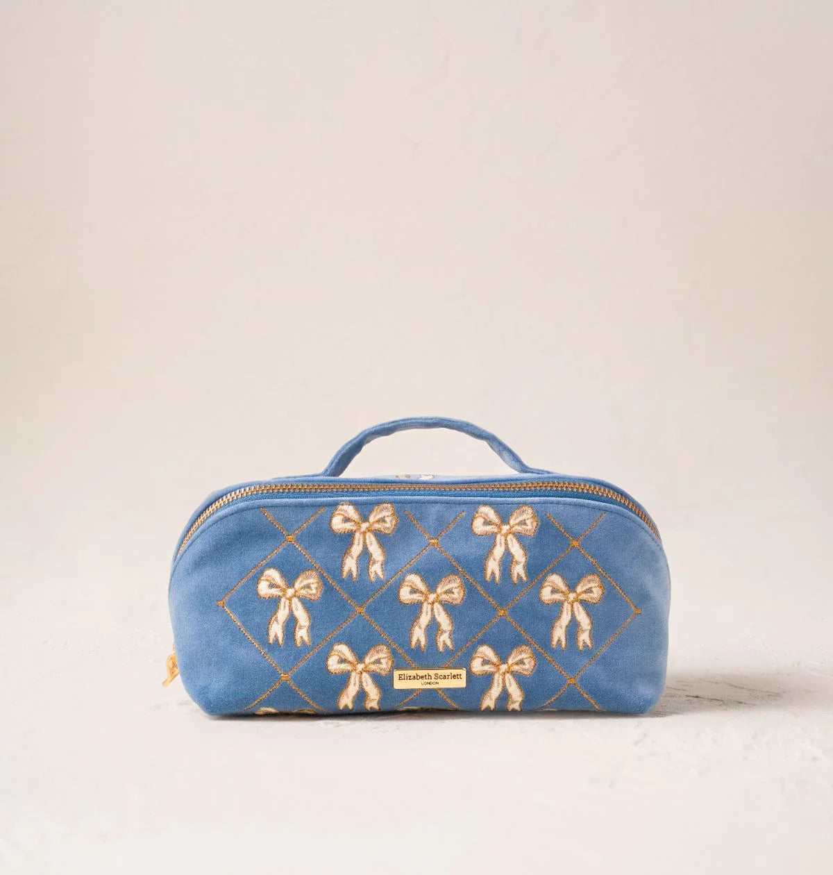 Lattice Bows Open Flat Makeup Bag