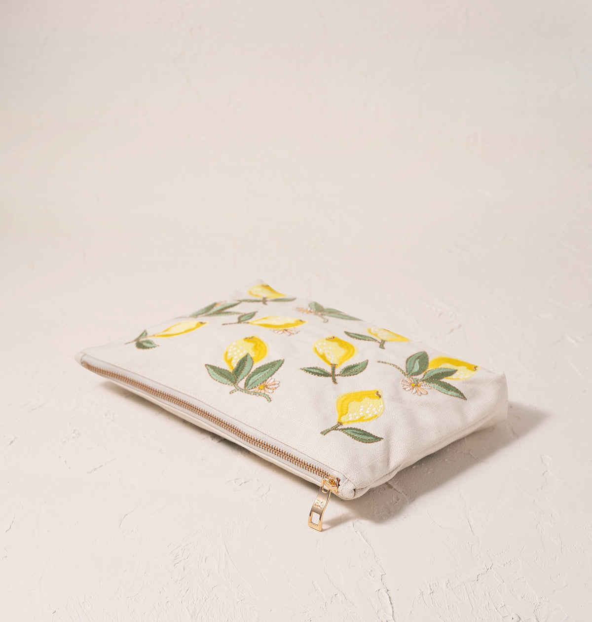 Elizabeth Scarlett 花柄ポーチ Tropical Jaguar Everyday Pouch – Elizabeth Scarlett