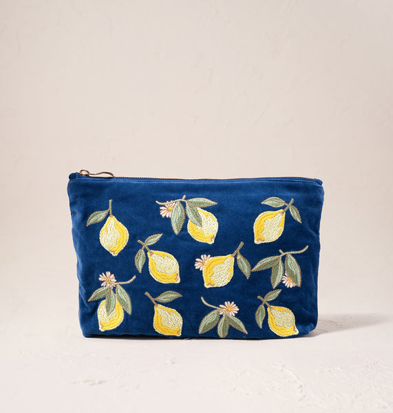 Orca Everyday Pouch – Elizabeth Scarlett