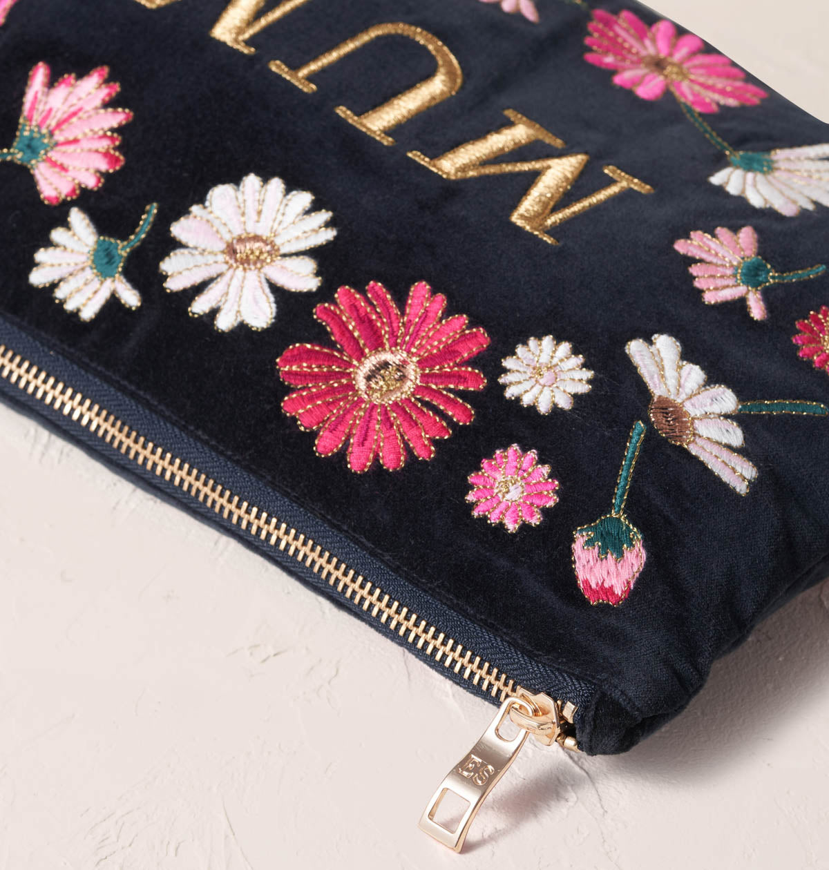 MUM Everyday Pouch – Elizabeth Scarlett