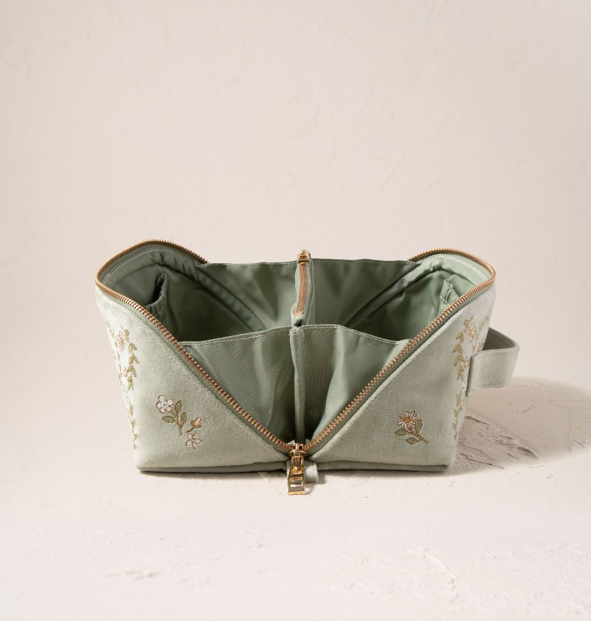 Mediterranean Garden Open Flat Makeup Bag