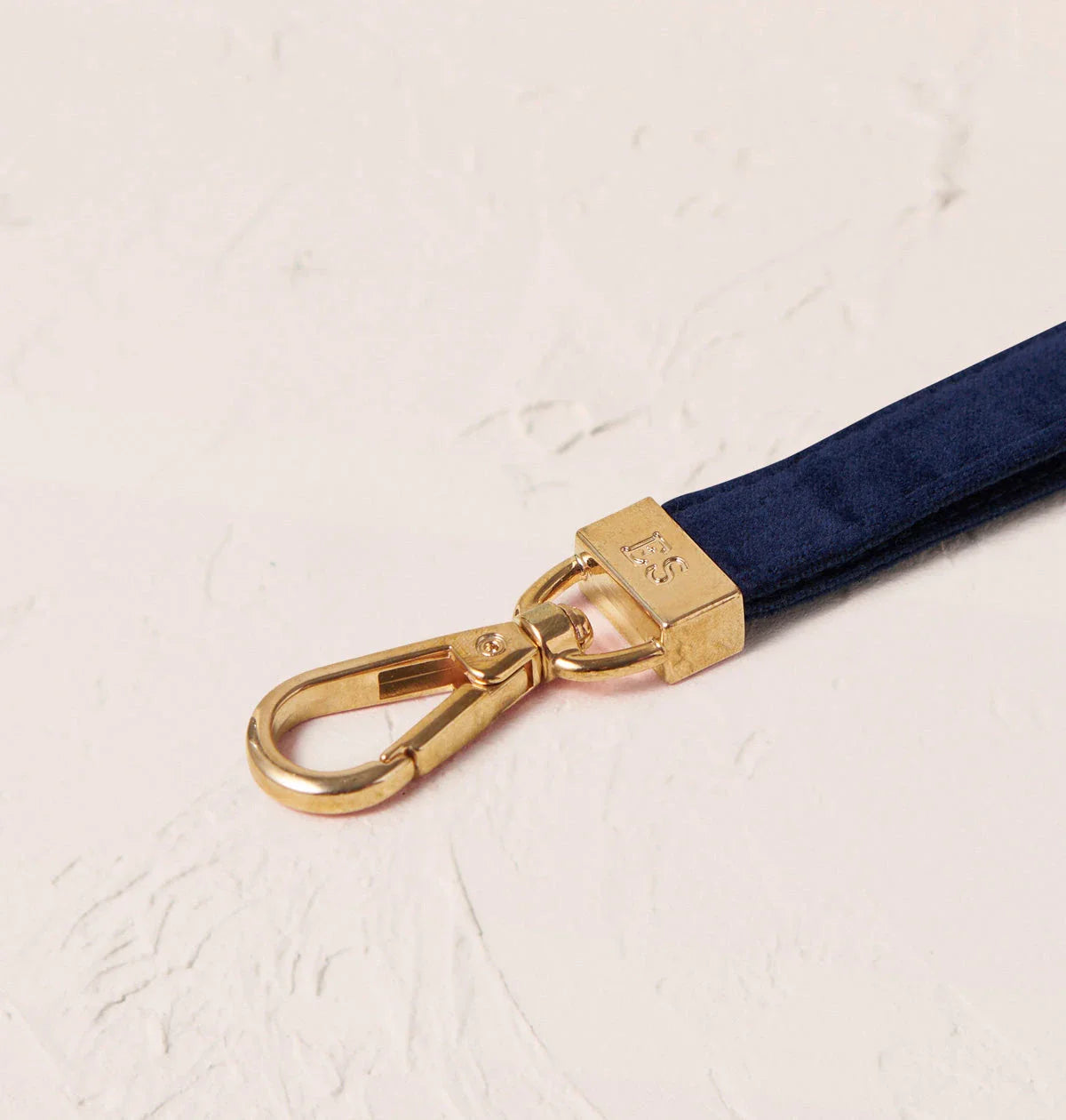 color_navy