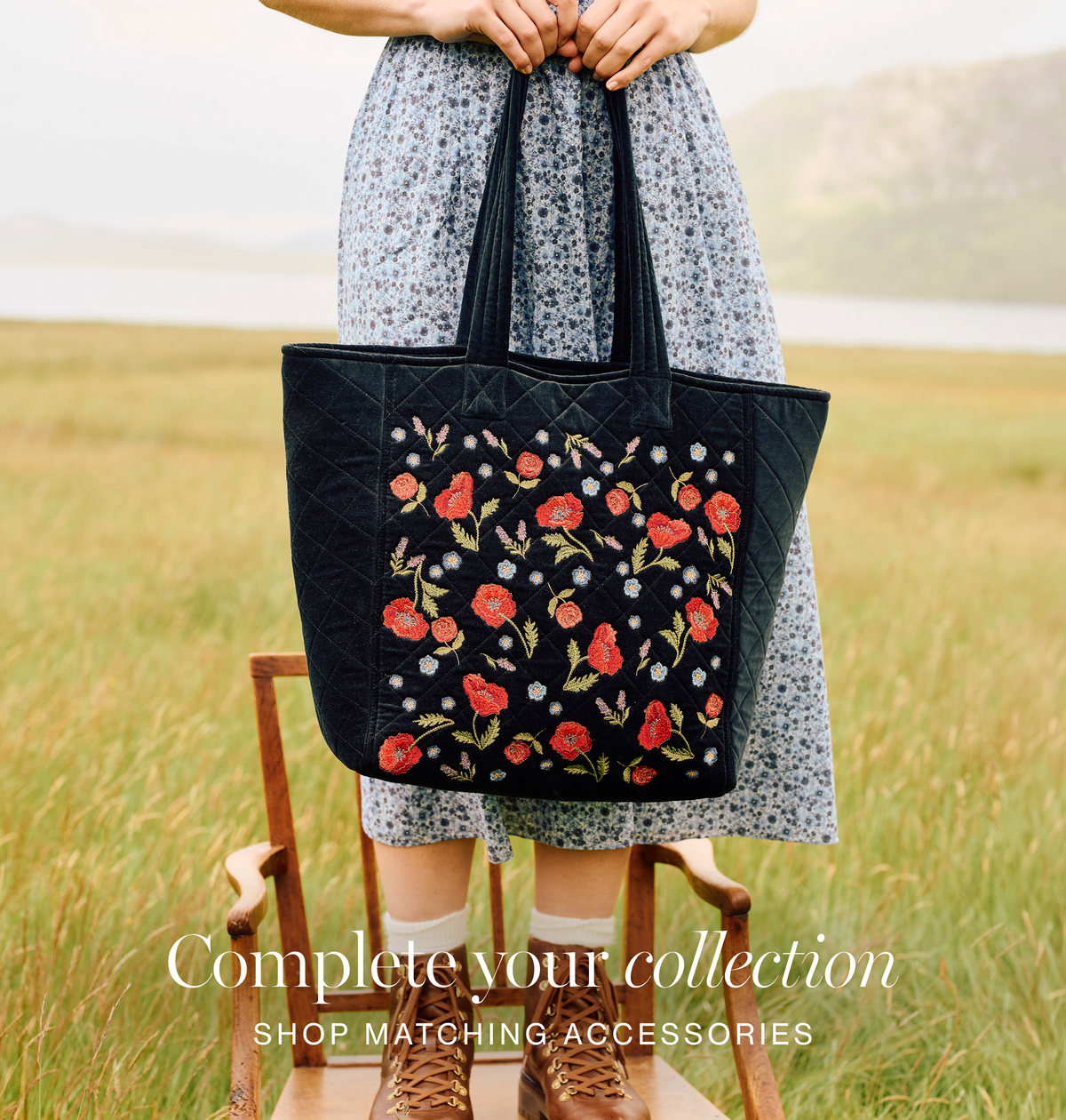Poppy Meadow Open Flat Makeup Bag