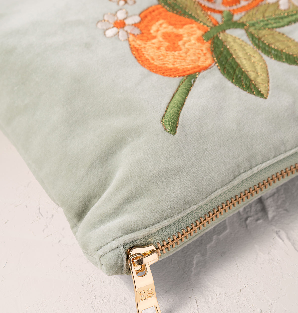 Orange Blossom Mini Pouch – Elizabeth Scarlett
