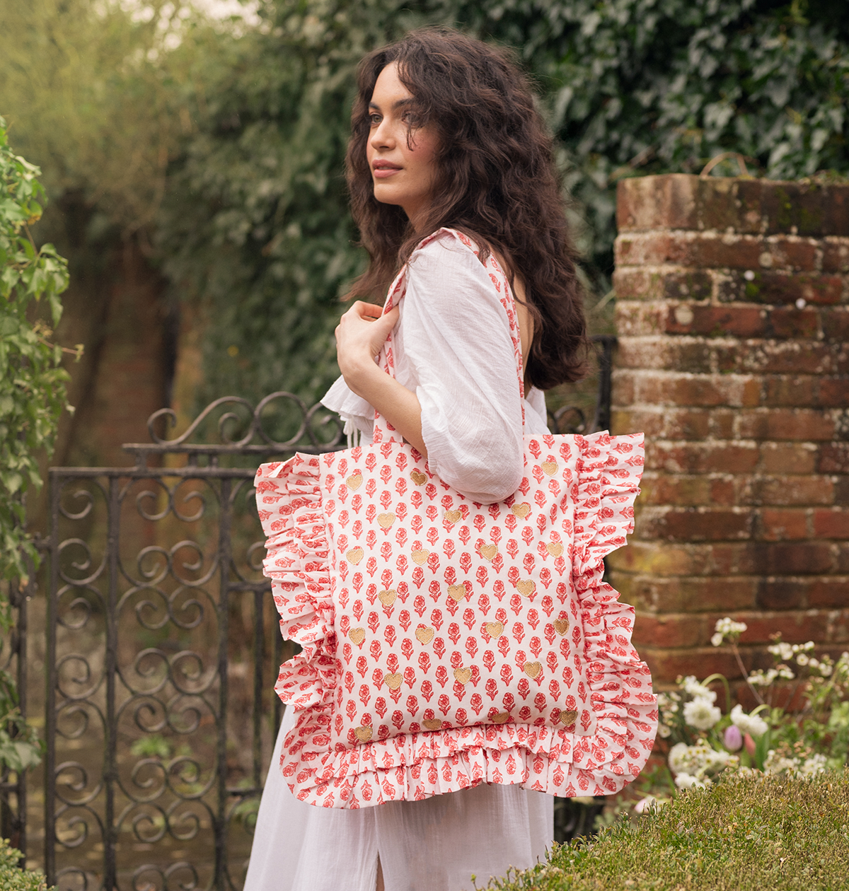 Hearts Cotton Rebirth Frill Tote